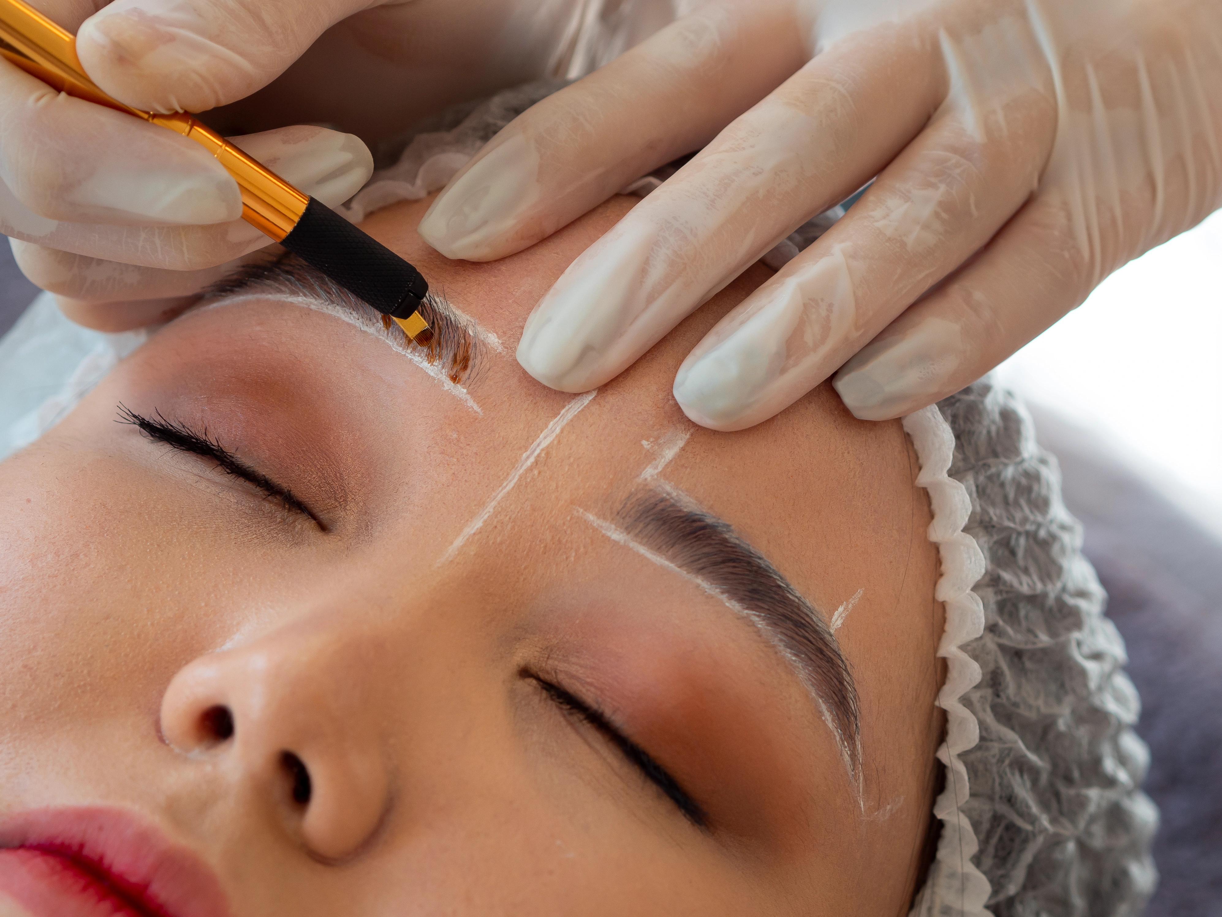 How to Maintain Perfect Brows After Threading